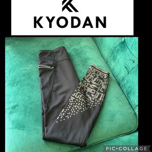 KYODAN Black & Silver SLIMMING Workout Athletic Yoga Pants - P/S